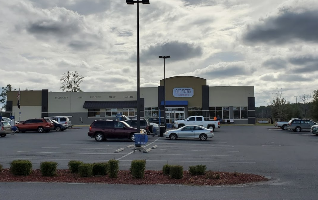 Old Town Market is closeby