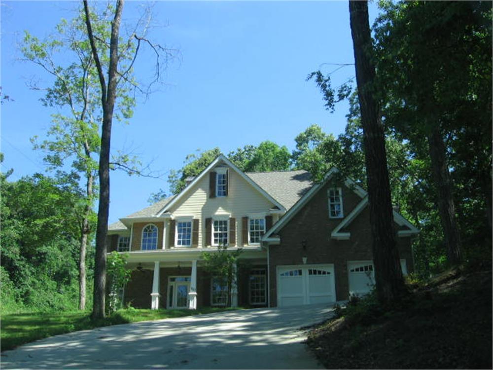 830 Dixon Drive, Gainesville GA 30501